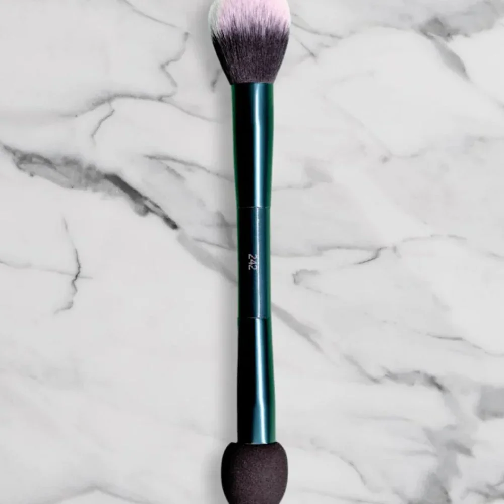 F.A.R.A.H. Brushes Dual Ended Sponge + Brush 242 NEW - Picture 3 of 6